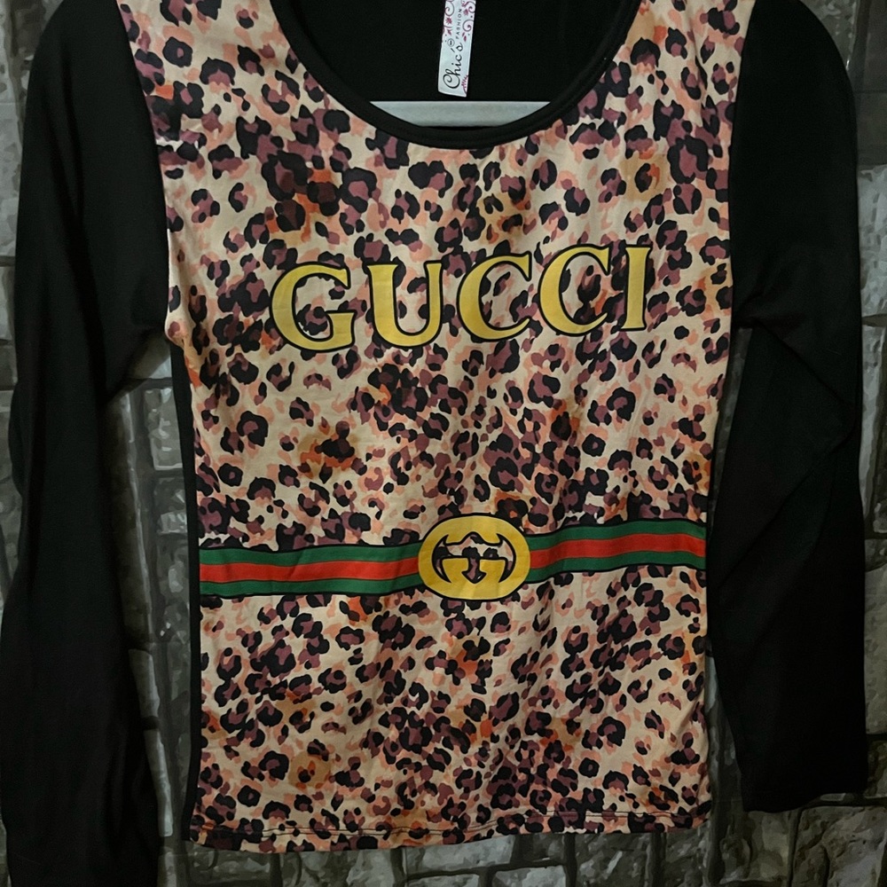 New shirts  small size woman's or size 14-16 for girls .Each is 18.00.